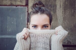 Sweter w skandynawskim stylu
